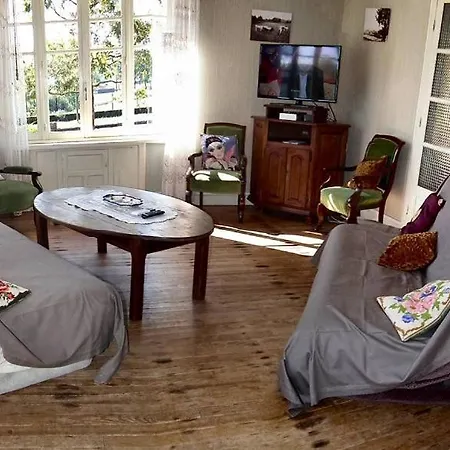 Grand De Soumeillan Holiday home Castelnau-Magnoac